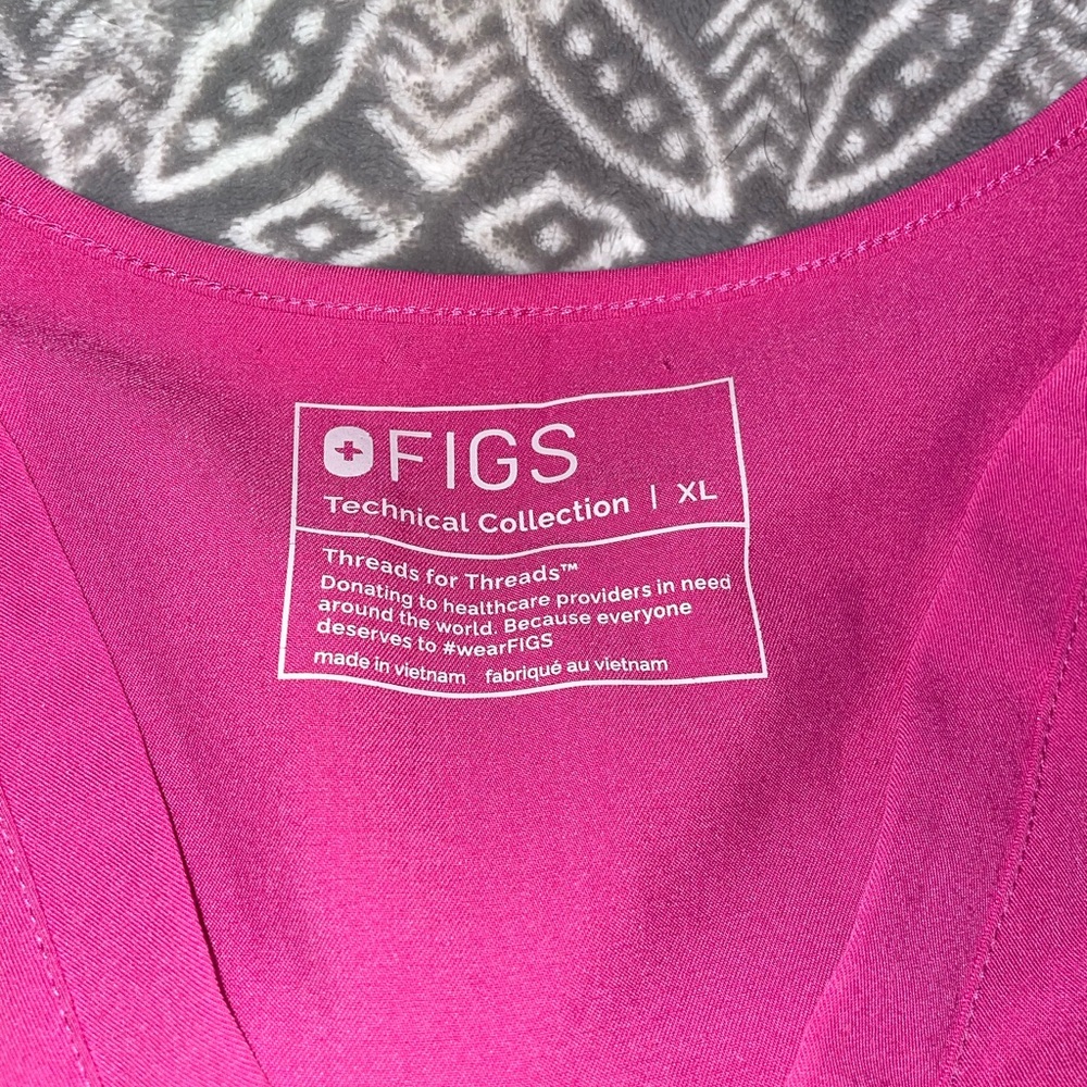 Figs Women's XL Raspberry Scrub Set - Picture 3 of 6